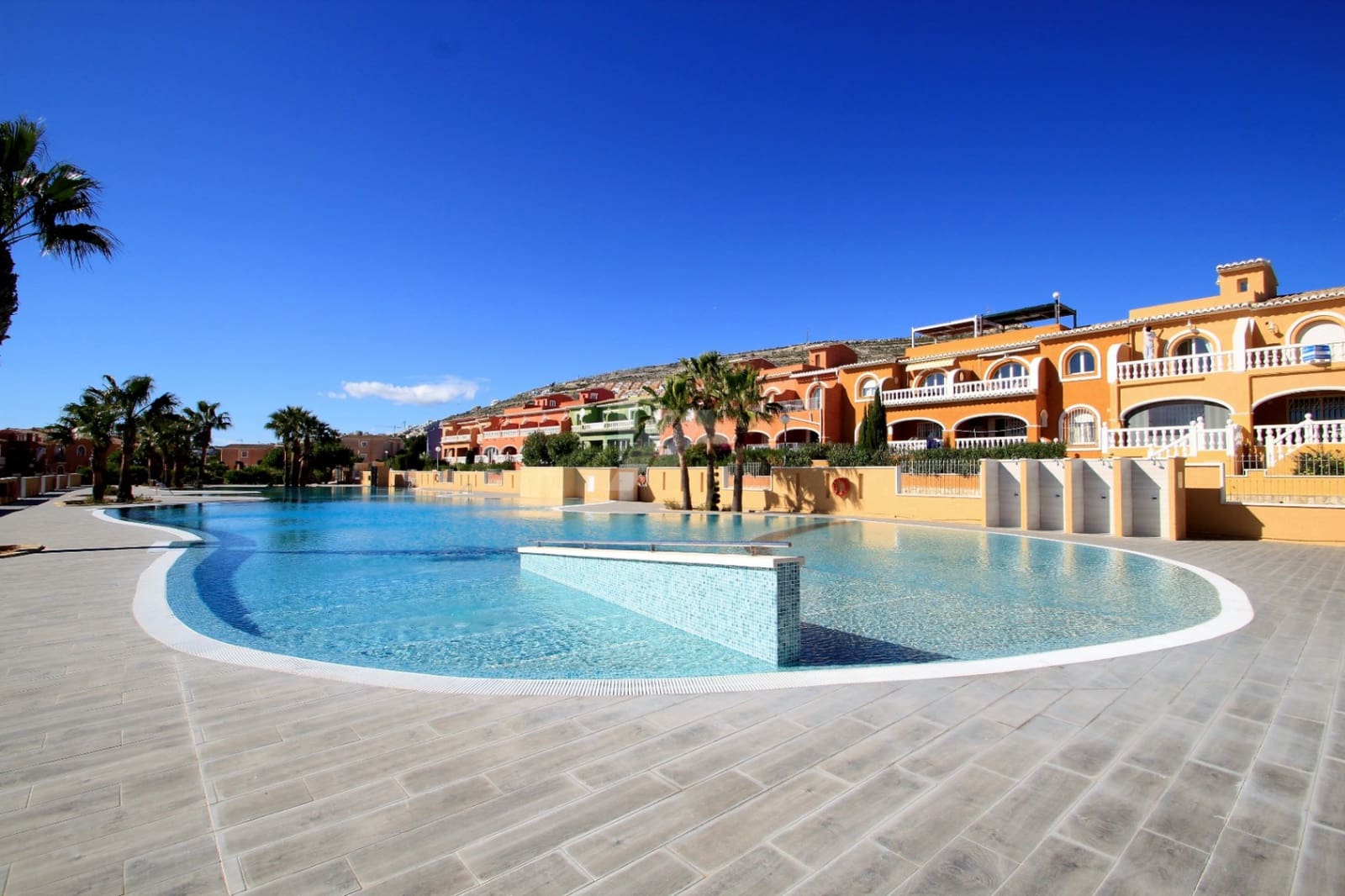 2 slaapkamer Bungalow te koop in Benitachell / Benitatxell met zwembad garage - € 264.000 (Ref: 9101664)