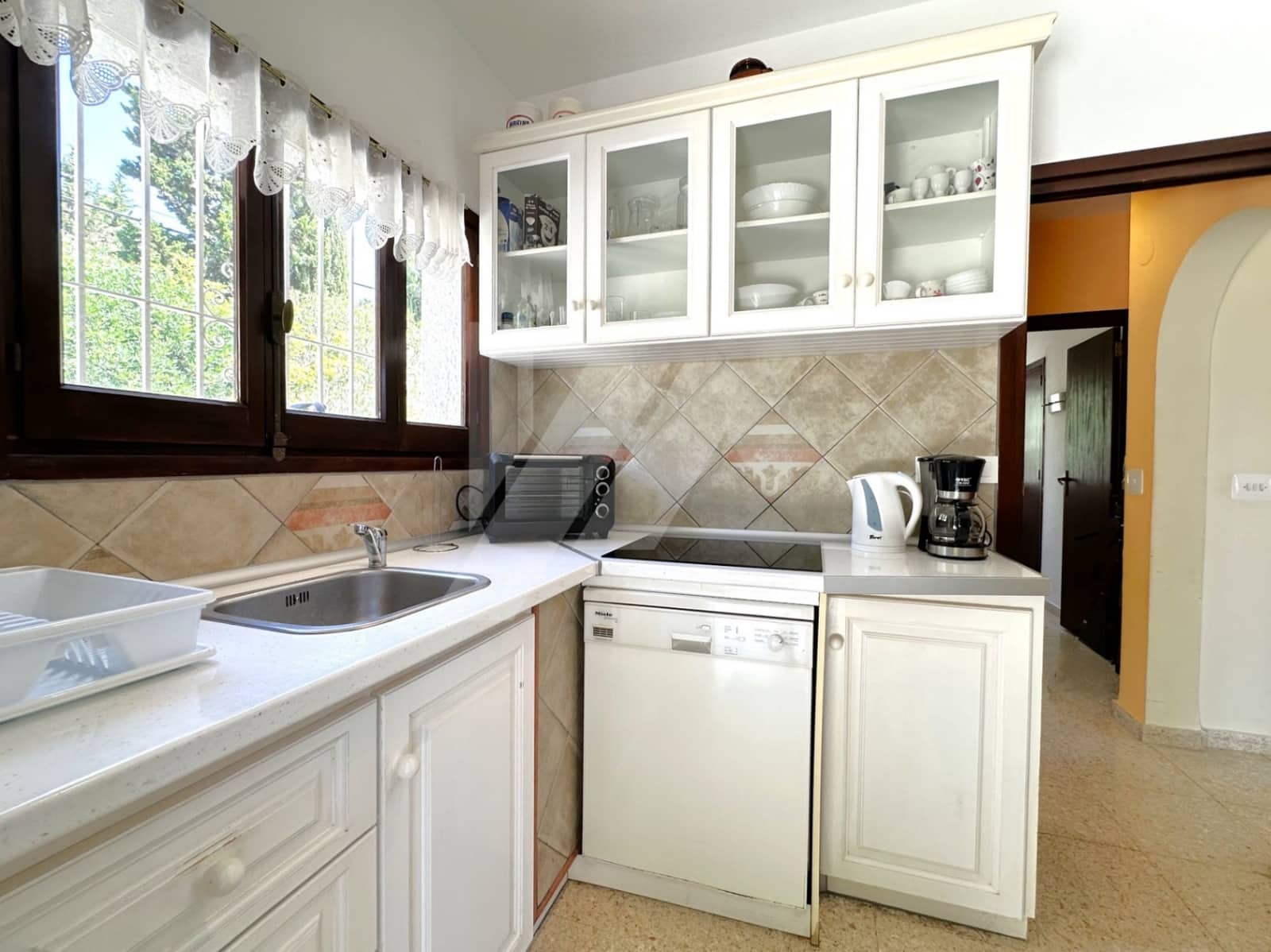 2 slaapkamer Villa te koop in Moraira met zwembad garage - € 875.000 (Ref: 9107940)