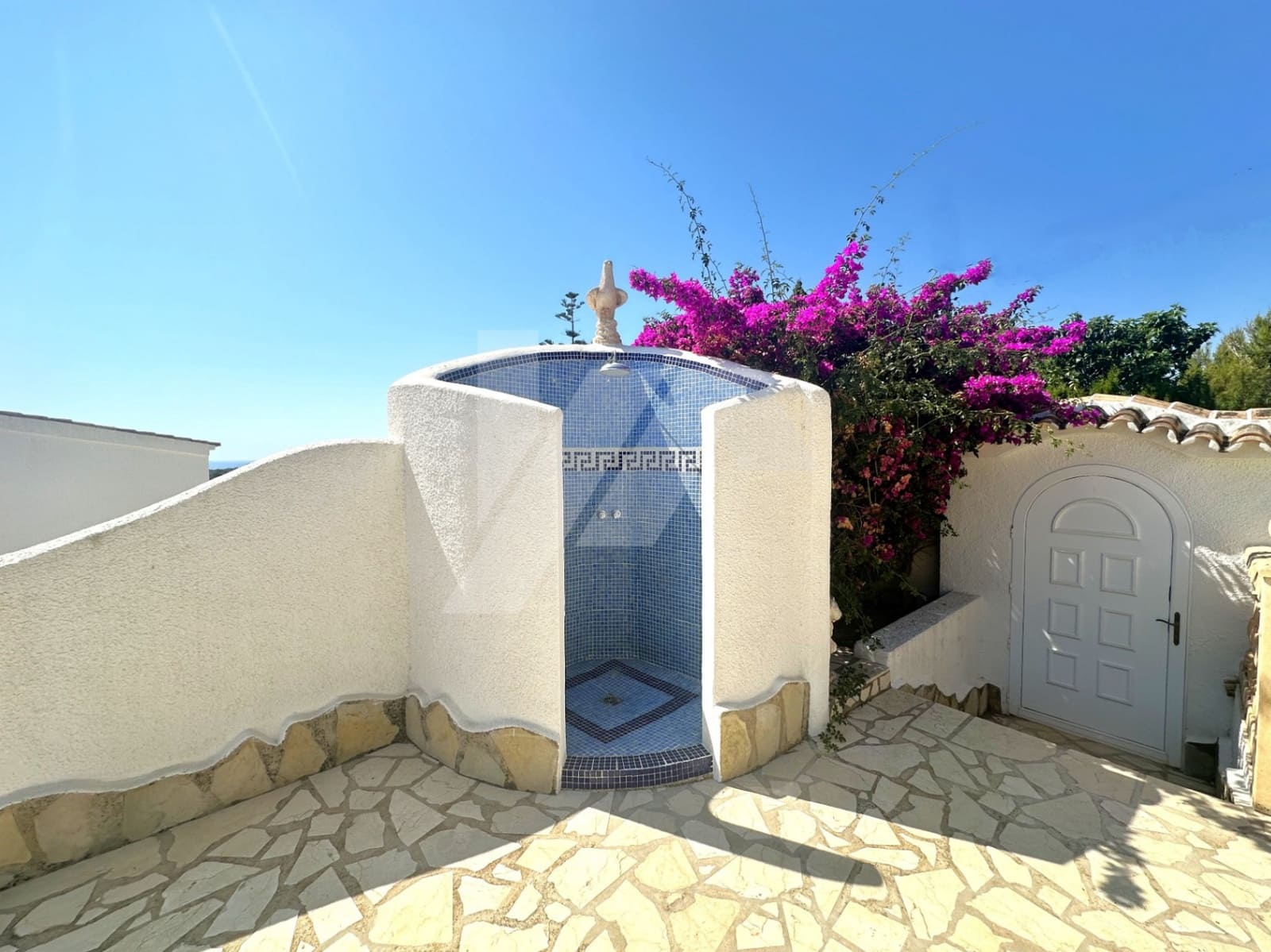 2 slaapkamer Villa te koop in Moraira met zwembad garage - € 875.000 (Ref: 9107940)