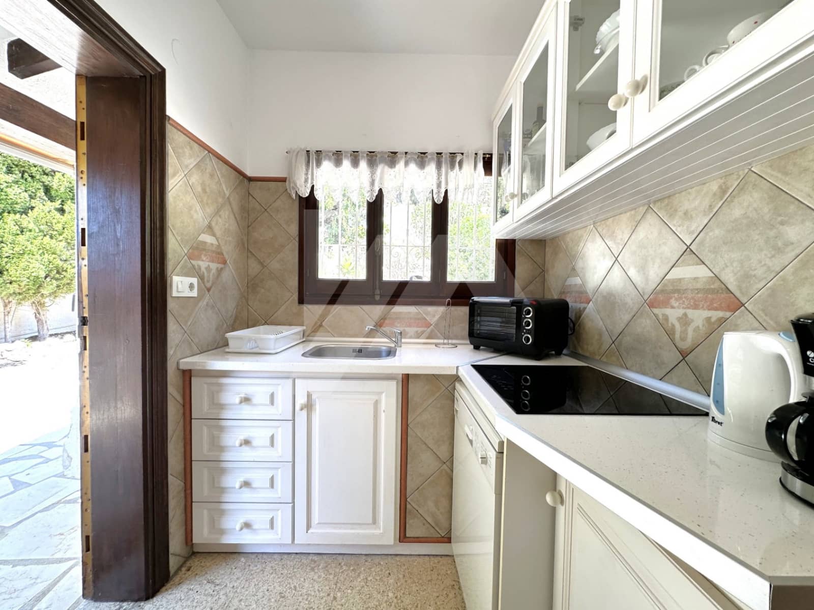 2 slaapkamer Villa te koop in Moraira met zwembad garage - € 875.000 (Ref: 9107940)