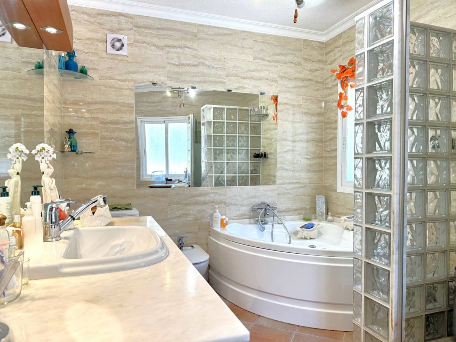 4 soverom Villa til salgs i Moraira med svømmebasseng garasje - € 799 000 (Ref: 9171946)