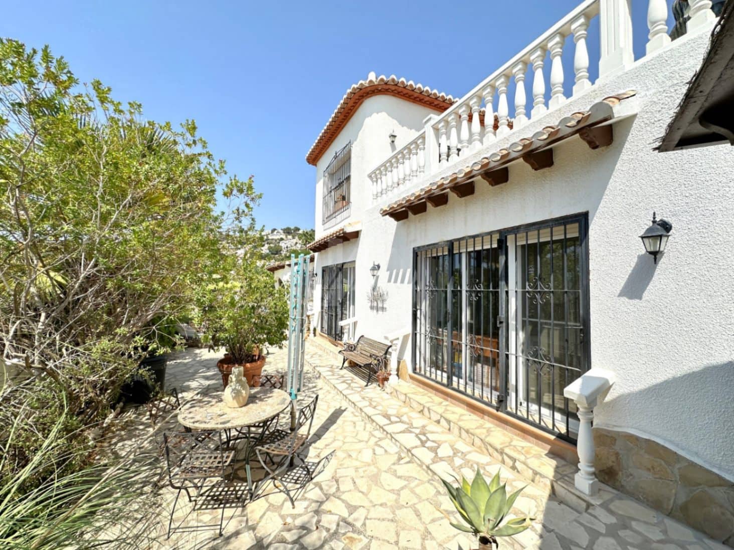 4 soverom Villa til salgs i Moraira med svømmebasseng garasje - € 799 000 (Ref: 9171946)