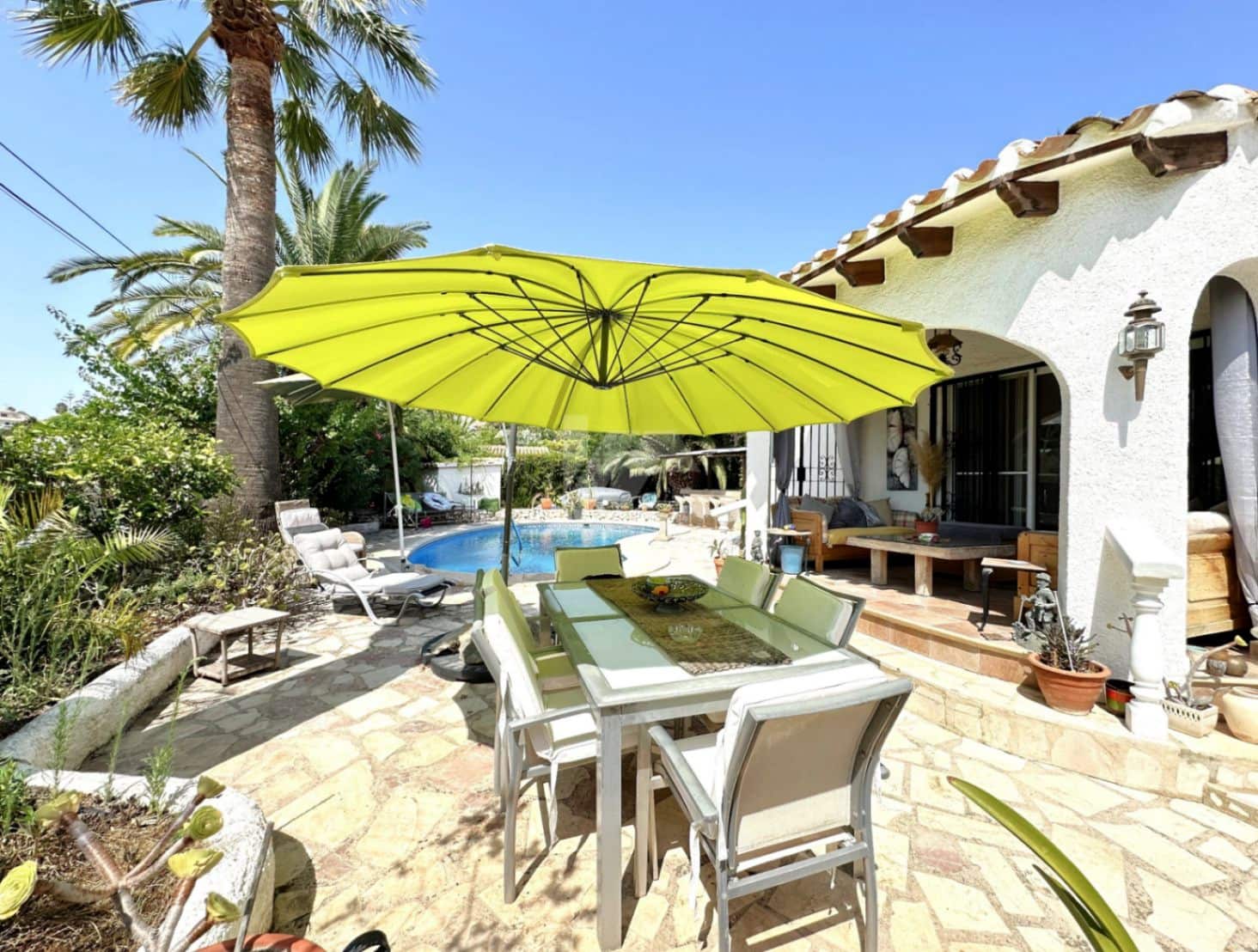 4 soverom Villa til salgs i Moraira med svømmebasseng garasje - € 799 000 (Ref: 9171946)