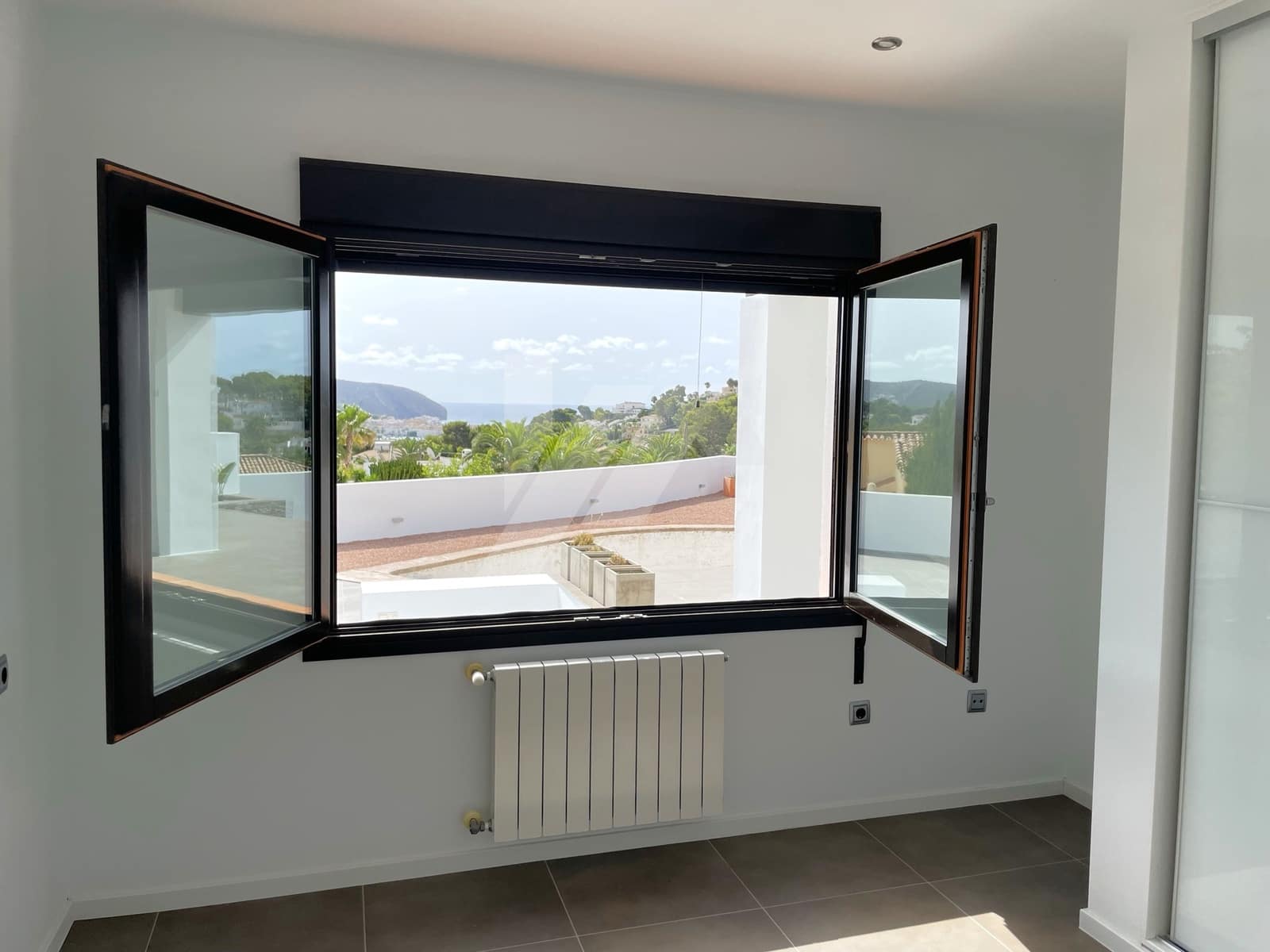 4 sypialnia Willa na sprzedaż w Moraira z basenem garażem - 1 440 000 € (Ref: 9175728)