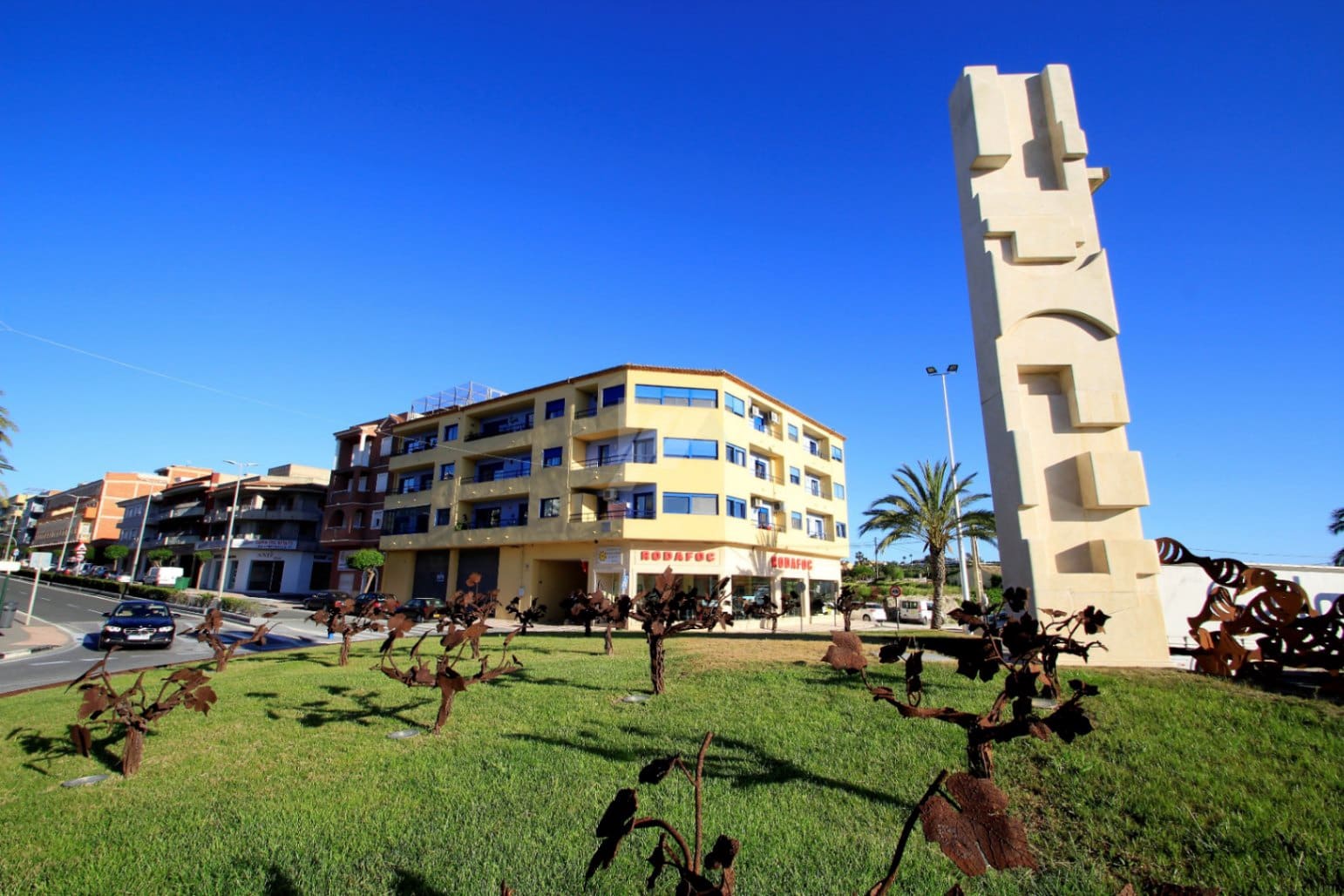 3 soveværelse Lejlighed til salg i Teulada med garage - € 199.000 (Ref: 9180349)