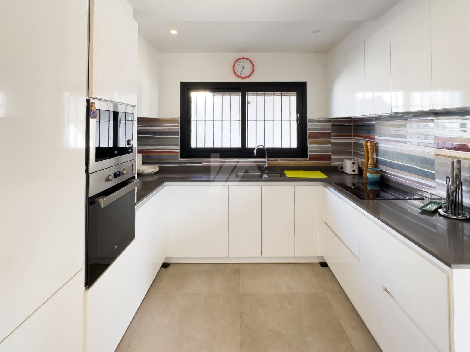 4 chambre Villa/Maison à vendre à Benissa avec piscine garage - 865 000 € (Ref: 9215623)