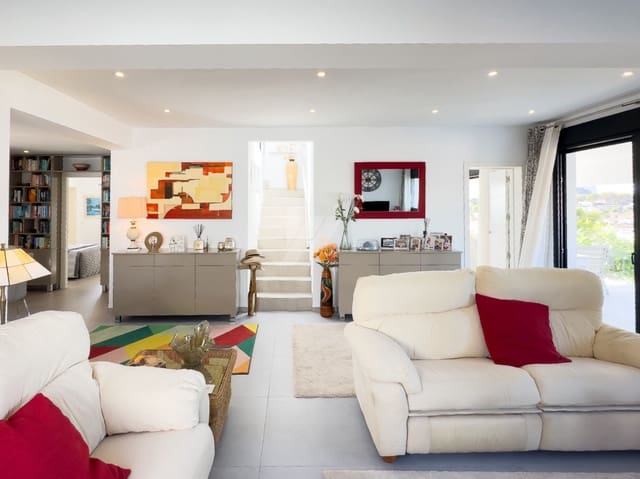 4 chambre Villa/Maison à vendre à Benissa avec piscine garage - 865 000 € (Ref: 9215623)