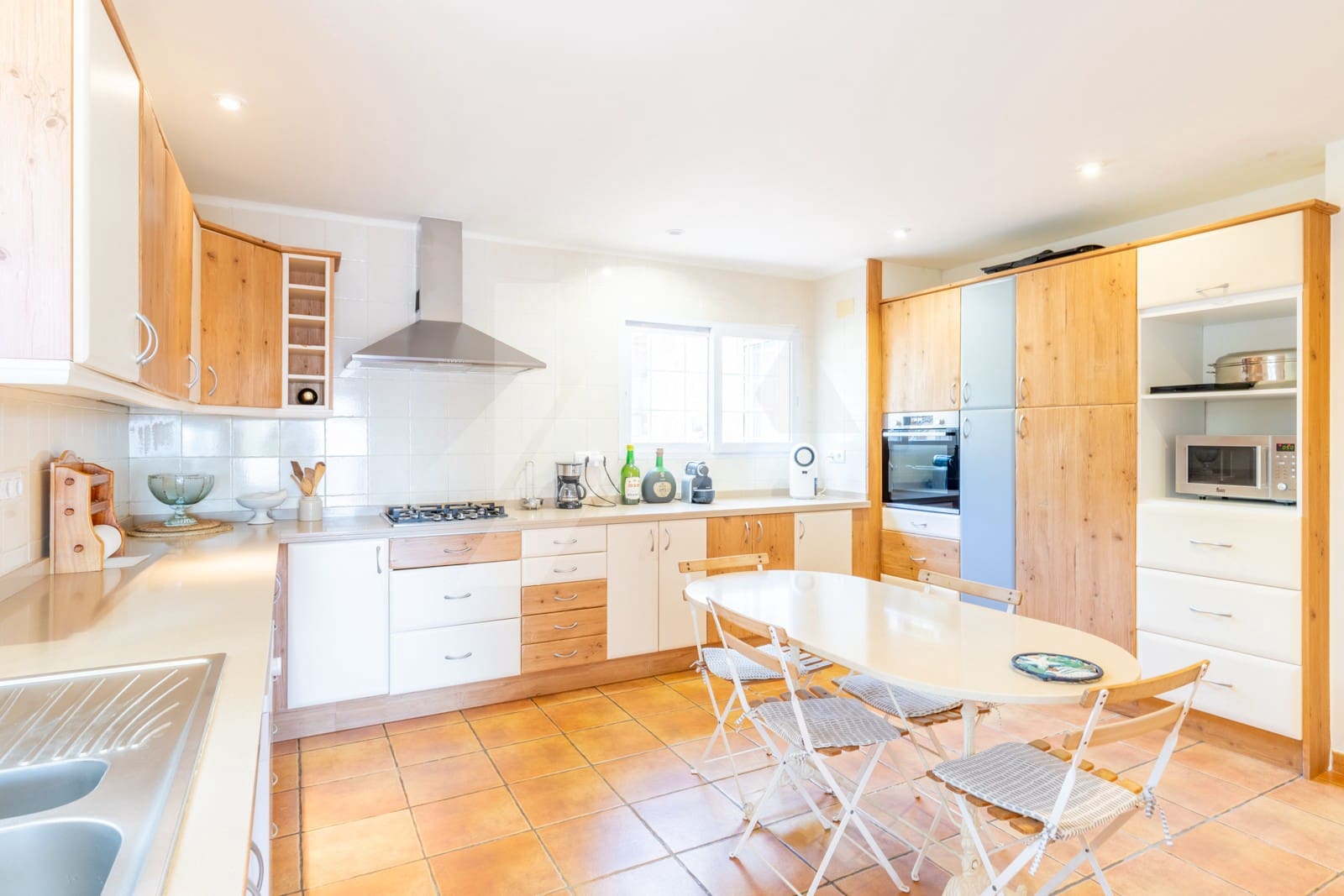 4 soveværelse Villa til salg i Moraira med swimmingpool garage - € 1.925.000 (Ref: 9215624)