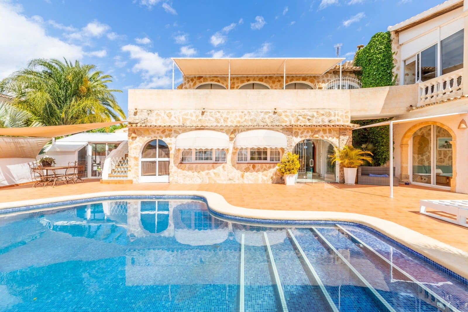 4 soveværelse Villa til salg i Moraira med swimmingpool garage - € 1.925.000 (Ref: 9215624)