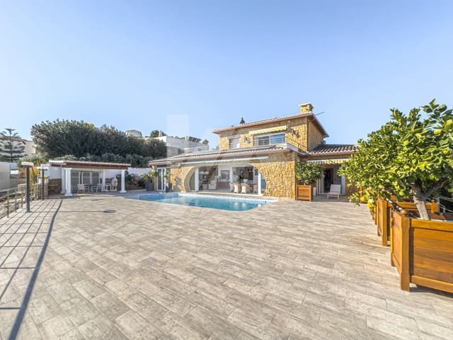 4 makuuhuone Huvila myytävänä paikassa Benissa mukana uima-altaan 
autotalli - 2 490 000 € (Ref: 9215626)