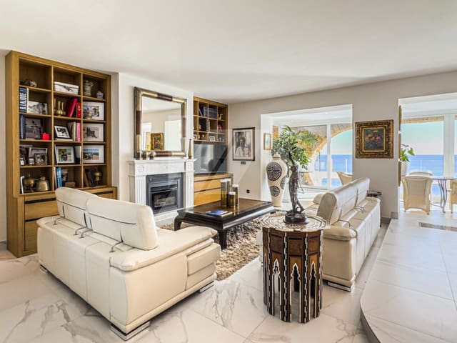 4 makuuhuone Huvila myytävänä paikassa Benissa mukana uima-altaan 
autotalli - 2 490 000 € (Ref: 9215626)