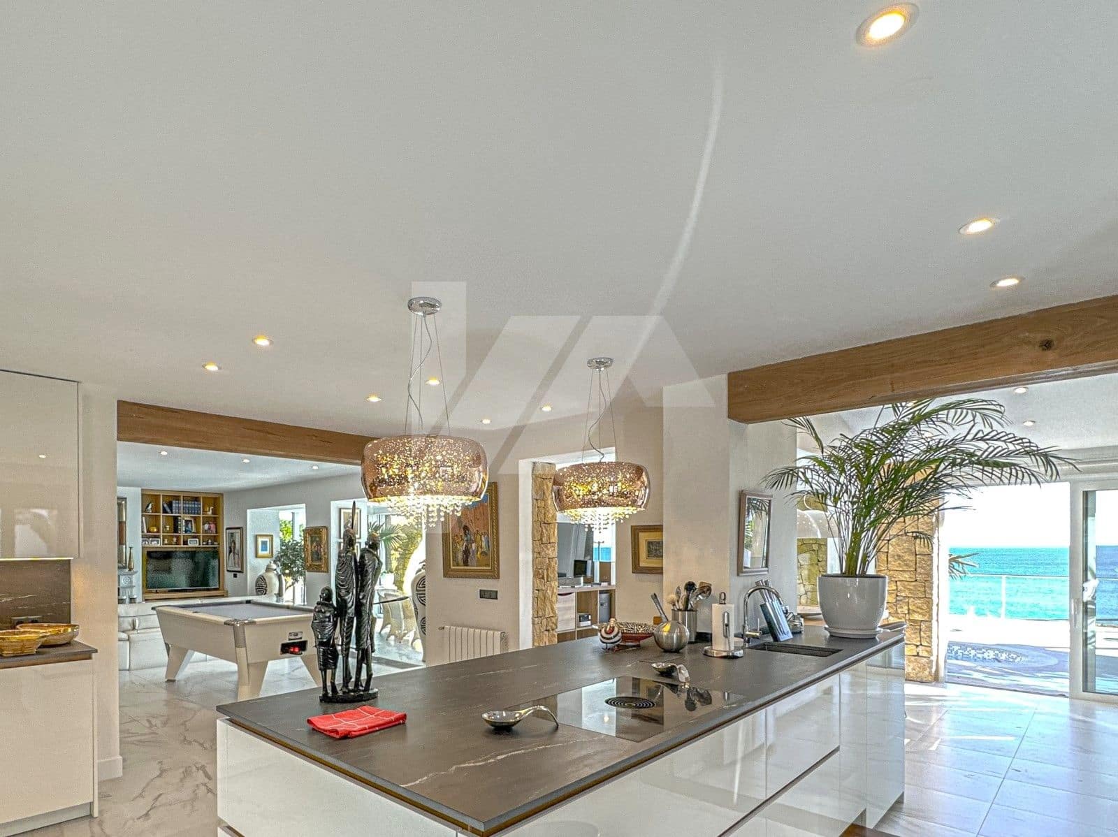 4 makuuhuone Huvila myytävänä paikassa Benissa mukana uima-altaan 
autotalli - 2 490 000 € (Ref: 9215626)