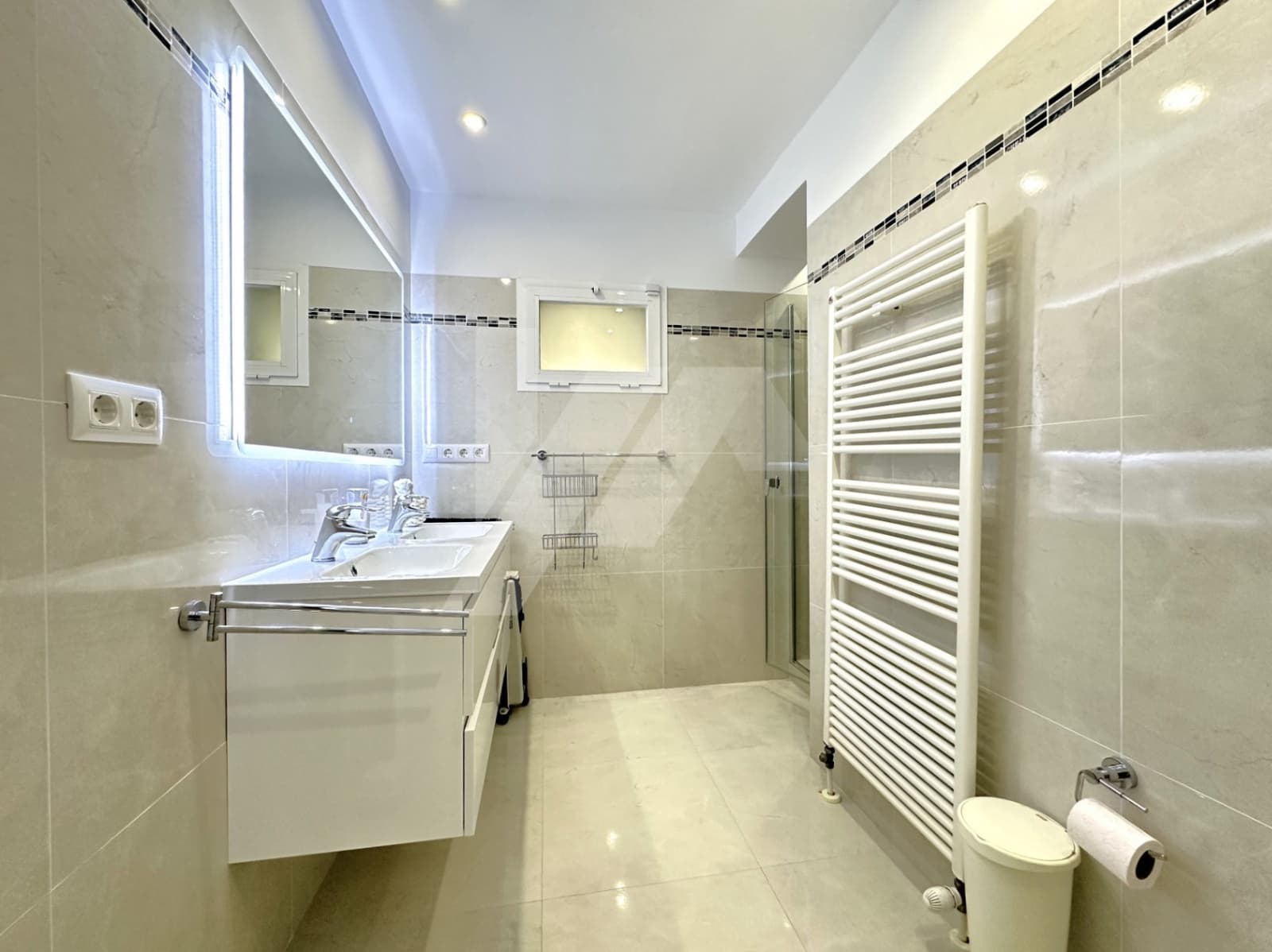 3 soverom Villa til salgs i Moraira med svømmebasseng garasje - € 1 390 000 (Ref: 9238859)