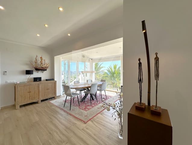 3 slaapkamer Villa te koop in Pinar del Advocat - Cometa, Teulada-Moraira met zwembad garage - € 1.390.000 (Ref: 9238859)