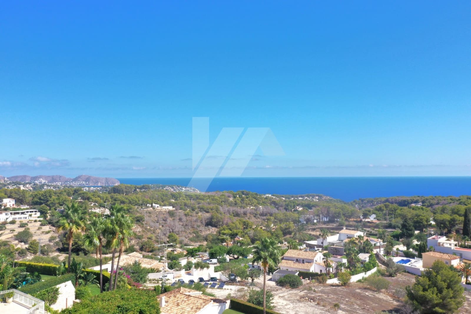 4 bedroom Villa for sale in Benissa with pool garage - € 2,995,000 (Ref: 9293352)