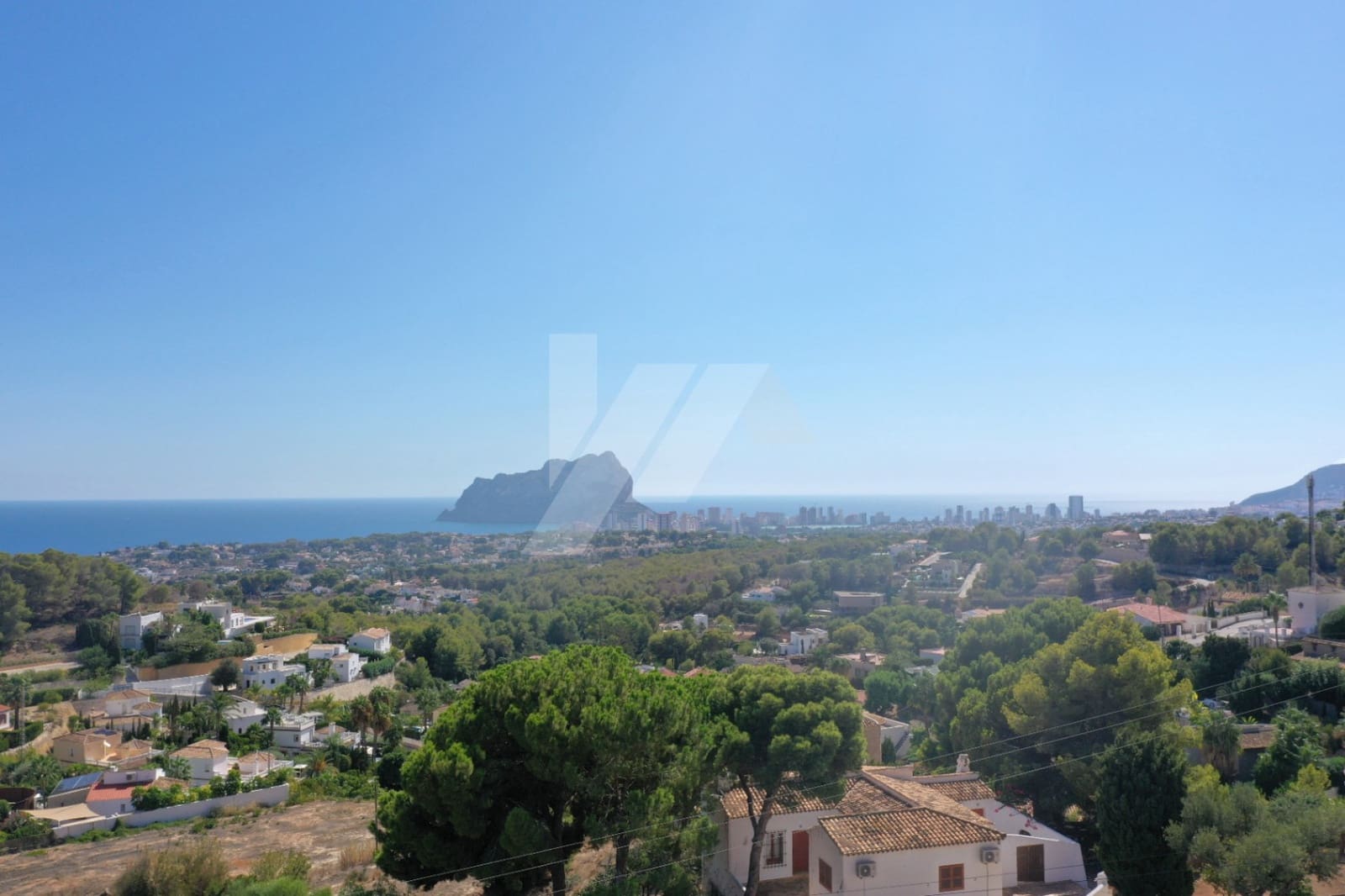 4 bedroom Villa for sale in Benissa with pool garage - € 2,995,000 (Ref: 9293352)