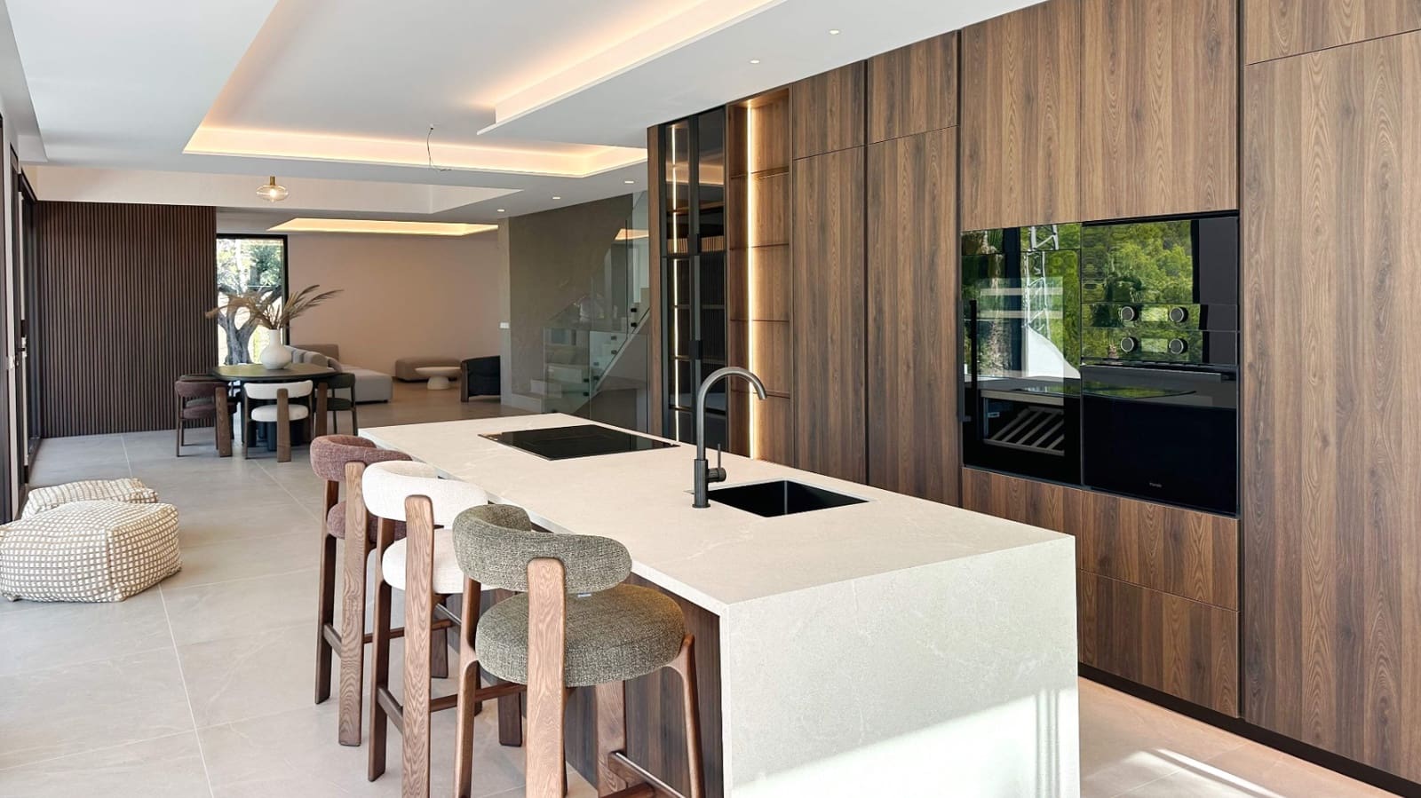 4 bedroom Villa for sale in Altea with pool garage - € 2,795,000 (Ref: 9293354)