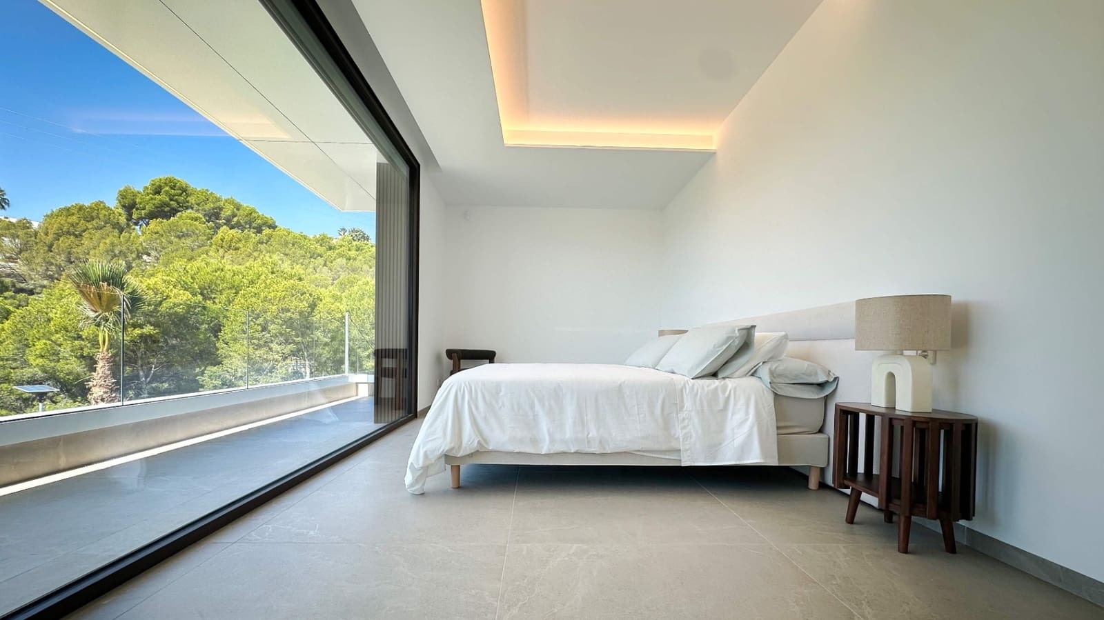 4 bedroom Villa for sale in Altea with pool garage - € 2,795,000 (Ref: 9293354)