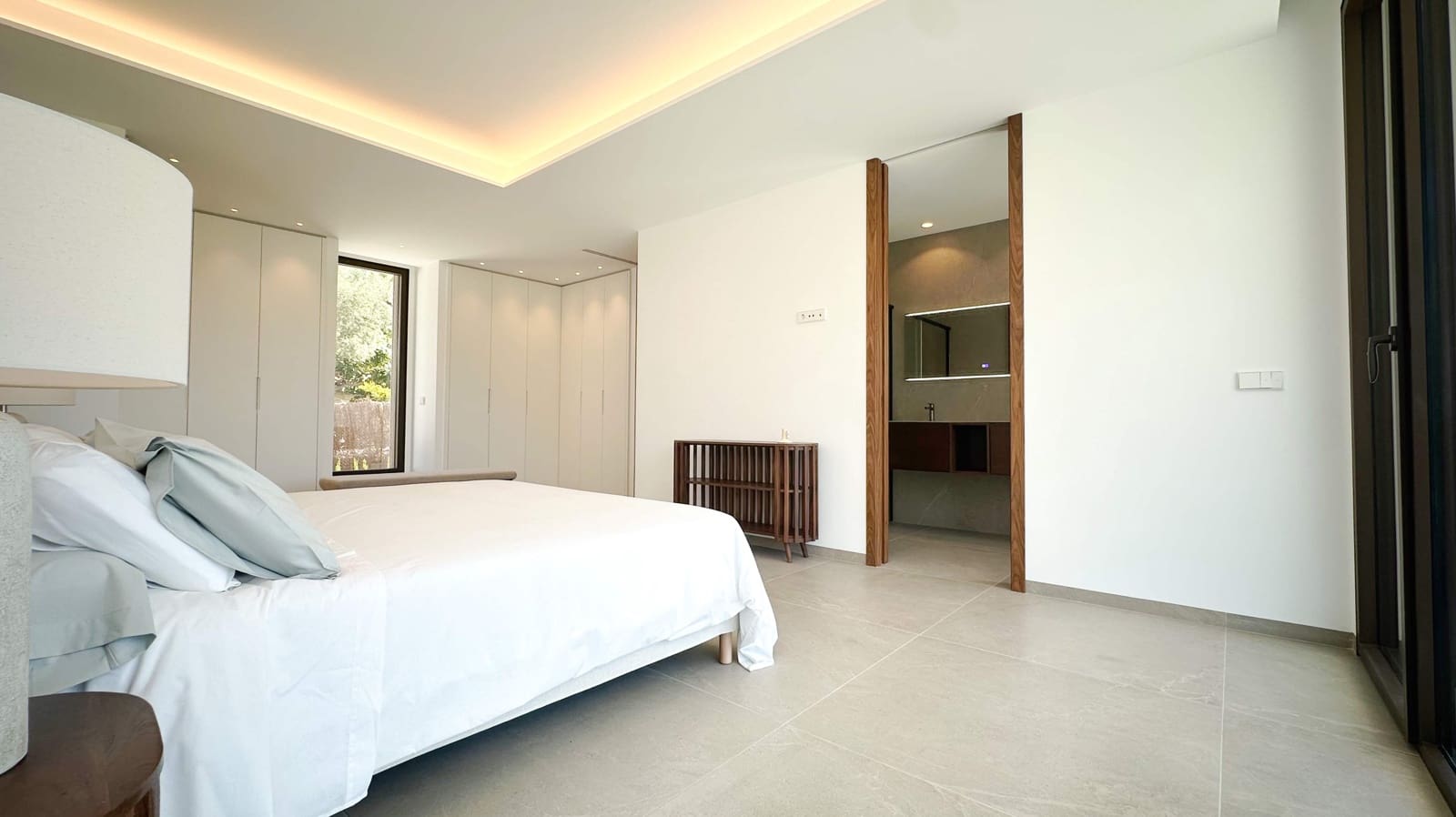 4 bedroom Villa for sale in Altea with pool garage - € 2,795,000 (Ref: 9293354)