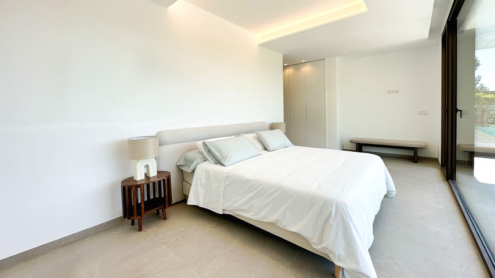 4 bedroom Villa for sale in Altea with pool garage - € 2,795,000 (Ref: 9293354)