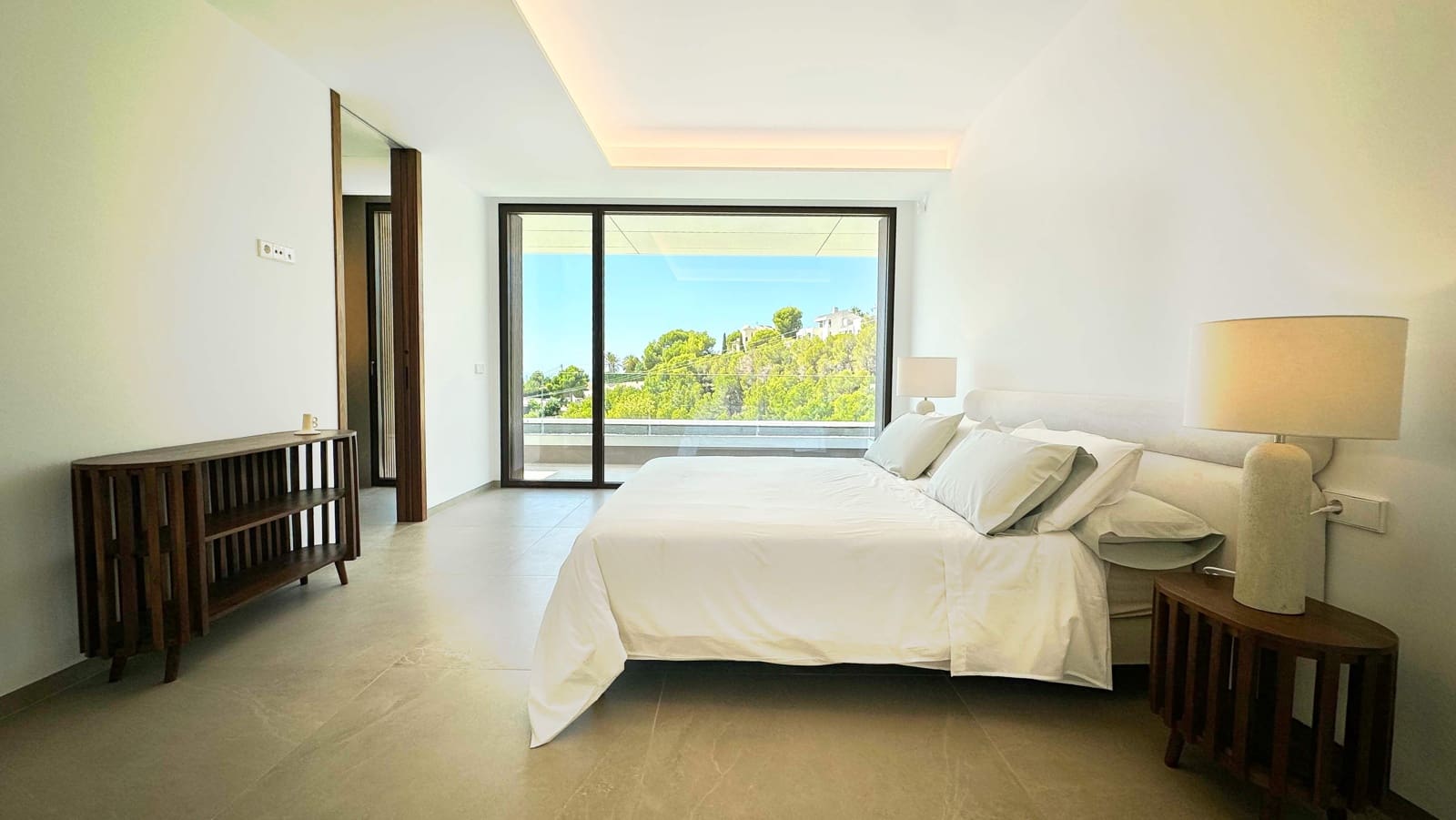 4 bedroom Villa for sale in Altea with pool garage - € 2,795,000 (Ref: 9293354)