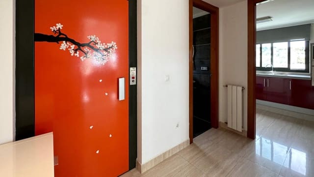 Chalet de 3 habitaciones en Altea en venta con piscina garaje - 695.000 € (Ref: 9293357)