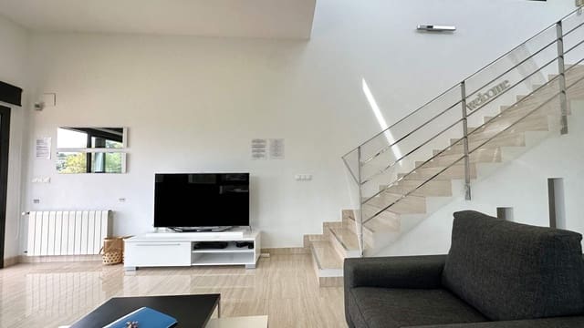 Chalet de 3 habitaciones en Altea en venta con piscina garaje - 695.000 € (Ref: 9293357)