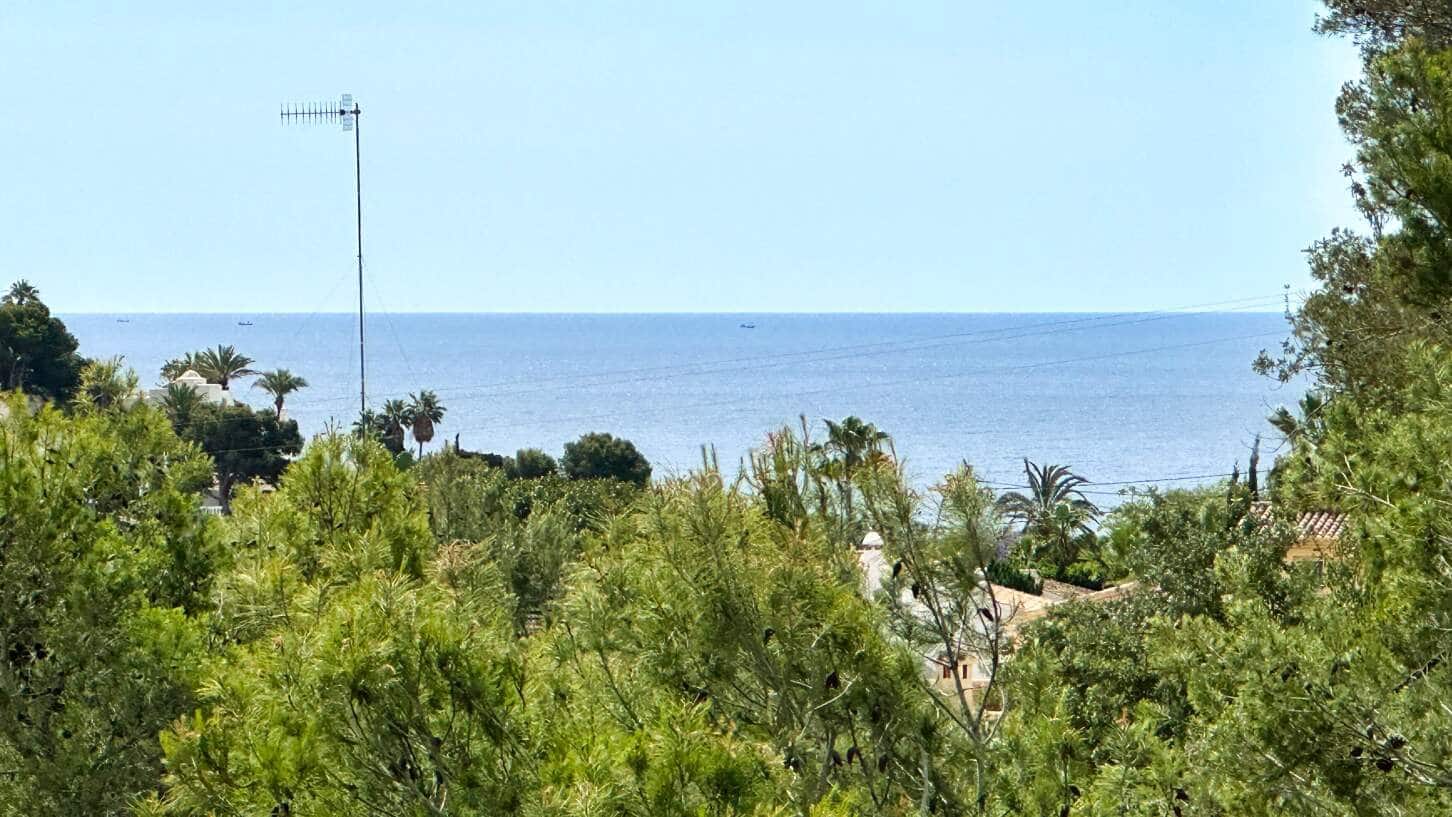 3 bedroom Villa for sale in Altea with pool garage - € 695,000 (Ref: 9293357)