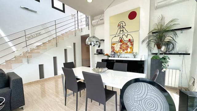 Chalet de 3 habitaciones en Altea en venta con piscina garaje - 695.000 € (Ref: 9293357)