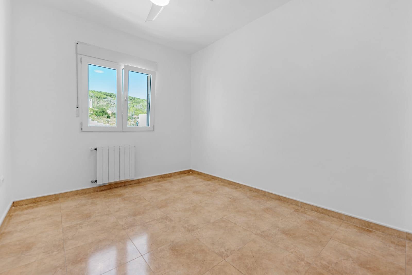 2 slaapkamer Villa te koop in Benitachell / Benitatxell met zwembad garage - € 299.000 (Ref: 9293358)