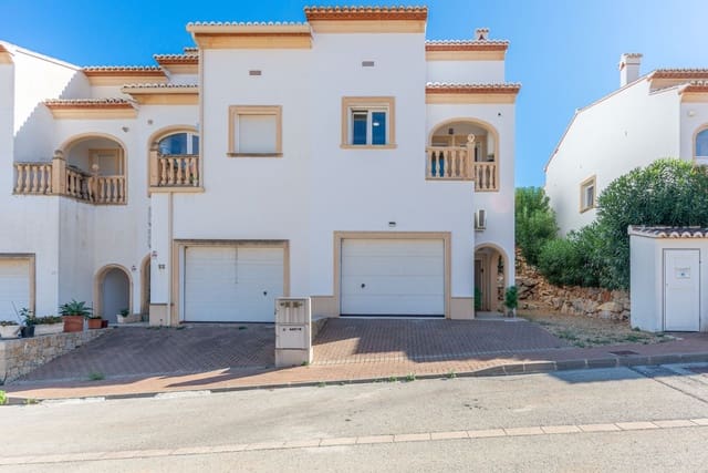 2 slaapkamer Villa te koop in Benitachell / Benitatxell met zwembad garage - € 299.000 (Ref: 9293358)