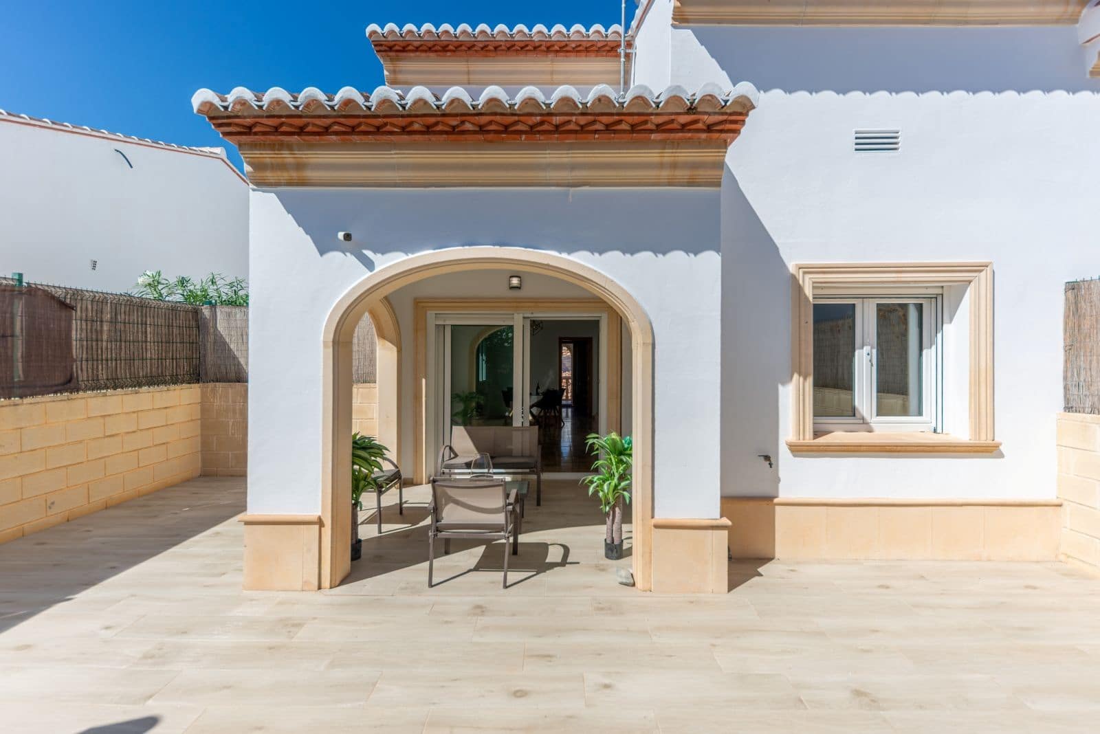 2 slaapkamer Villa te koop in Benitachell / Benitatxell met zwembad garage - € 299.000 (Ref: 9293358)