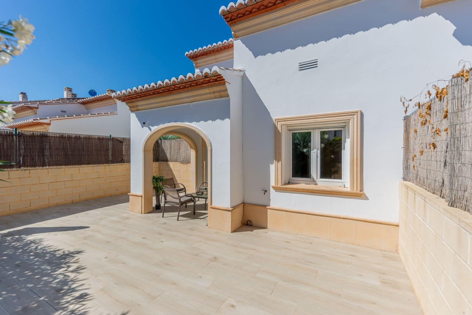 2 slaapkamer Villa te koop in Benitachell / Benitatxell met zwembad garage - € 299.000 (Ref: 9293358)