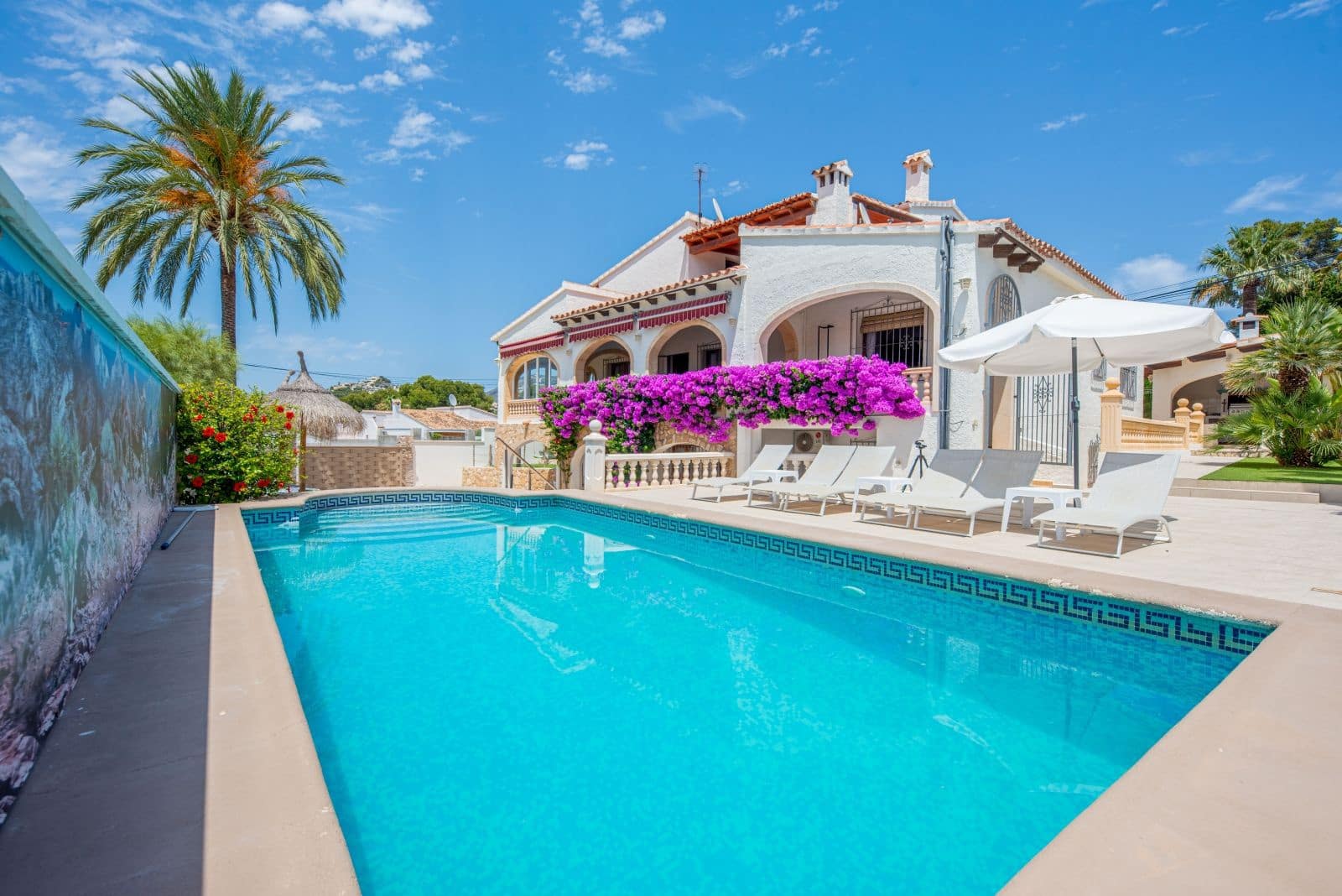 Chalet de 4 habitaciones en Moraira en venta con piscina garaje - 1.360.000 € (Ref: 9293359)