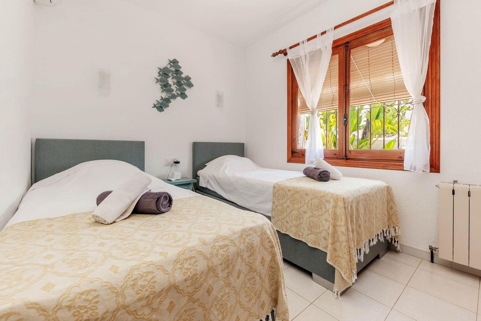 Chalet de 4 habitaciones en Moraira en venta con piscina garaje - 1.360.000 € (Ref: 9293359)