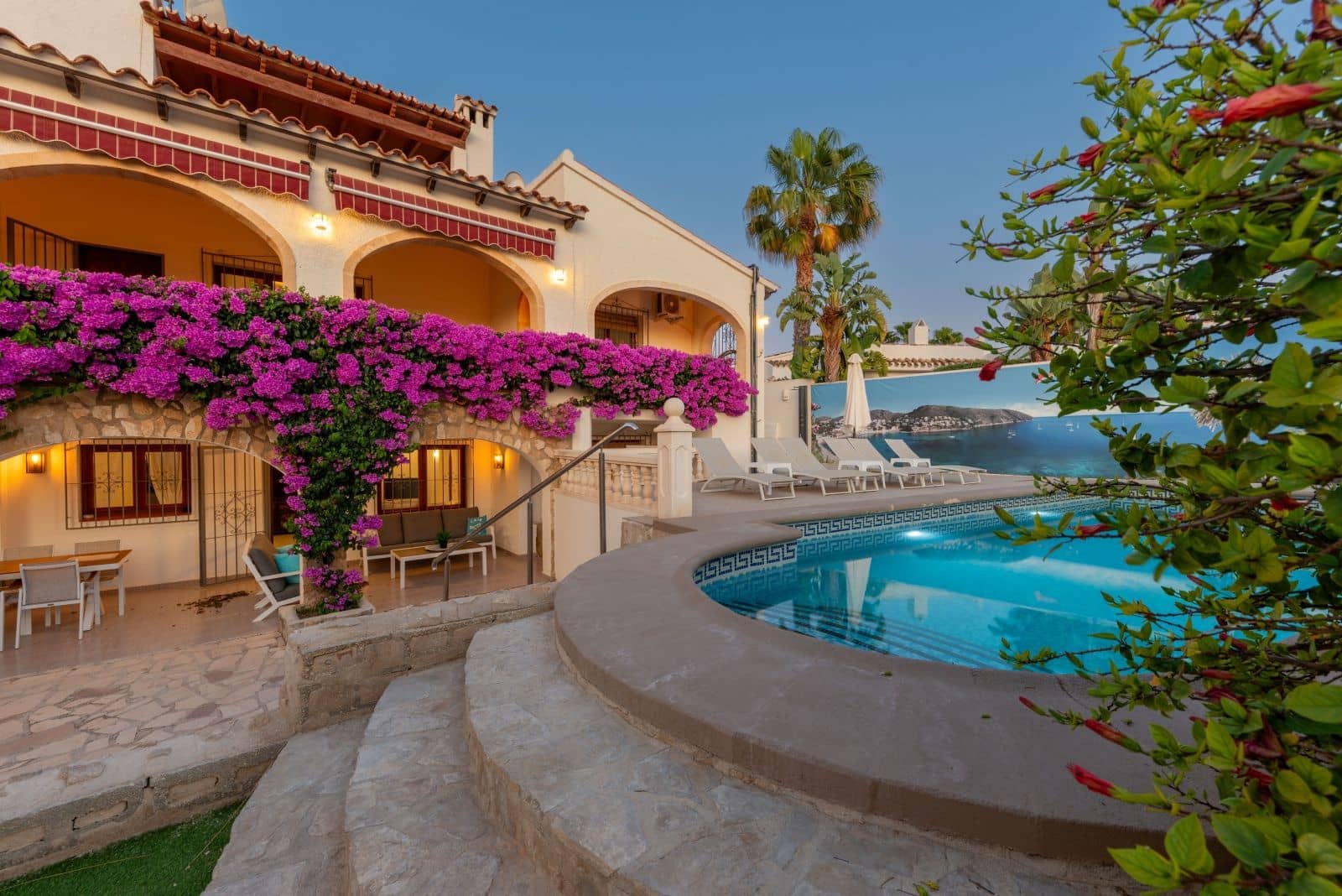 Chalet de 4 habitaciones en Moraira en venta con piscina garaje - 1.360.000 € (Ref: 9293359)