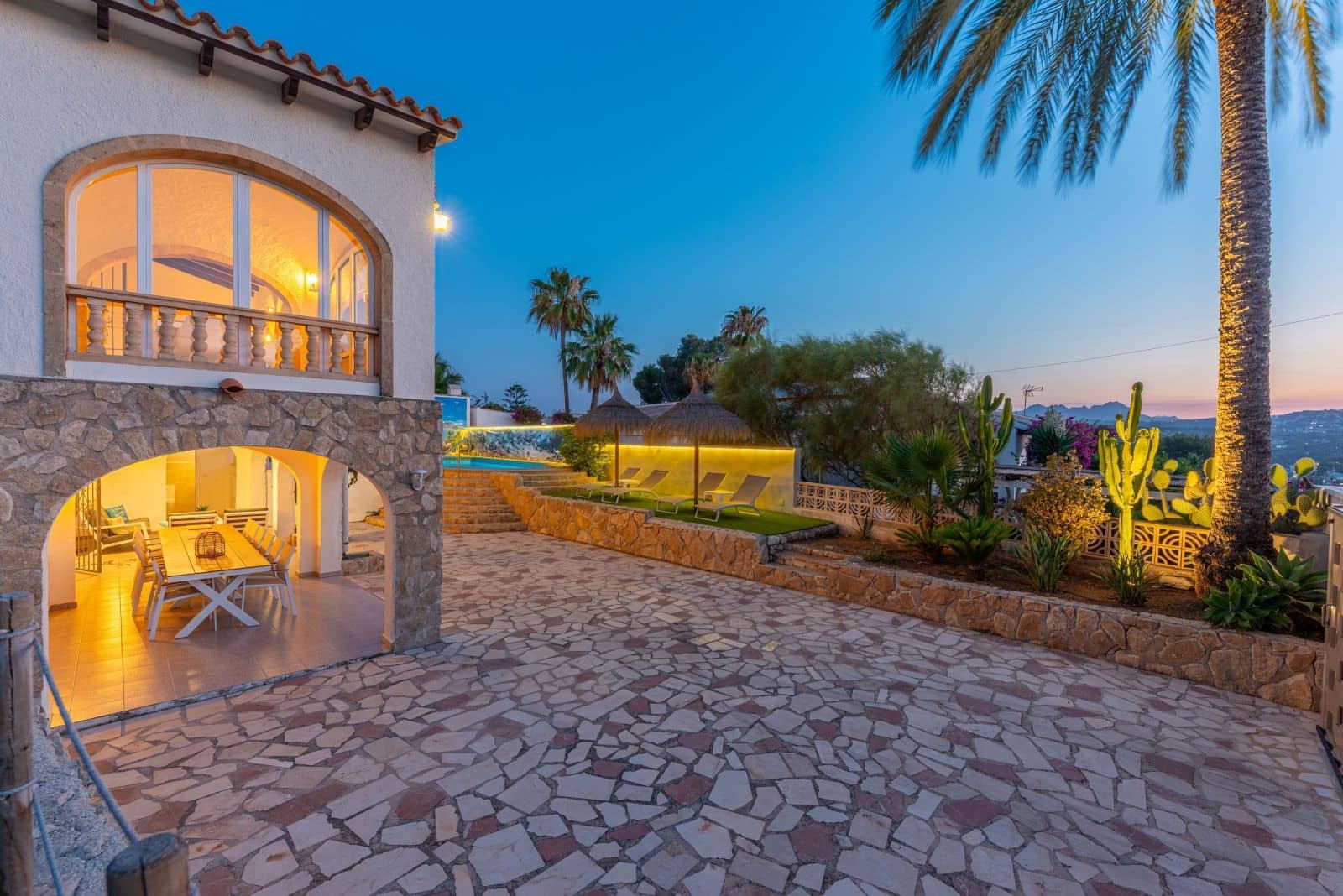 Chalet de 4 habitaciones en Moraira en venta con piscina garaje - 1.360.000 € (Ref: 9293359)