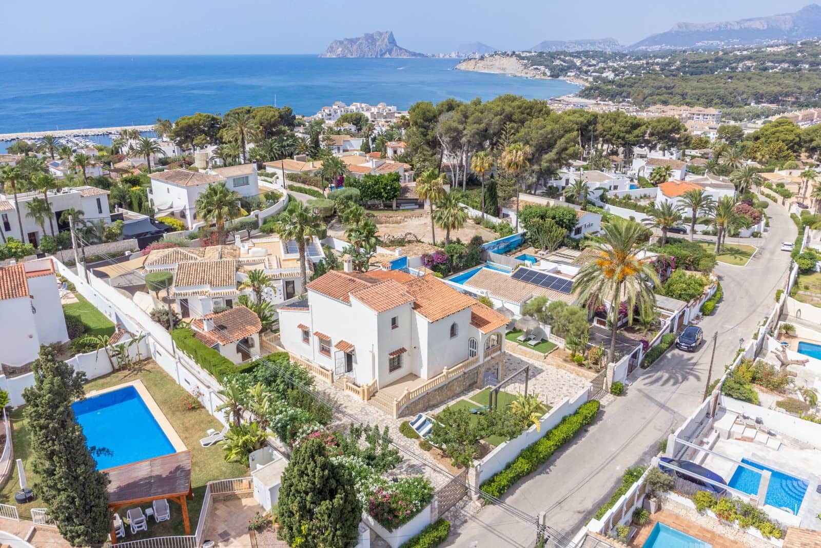 Chalet de 4 habitaciones en Moraira en venta con piscina garaje - 1.360.000 € (Ref: 9293359)