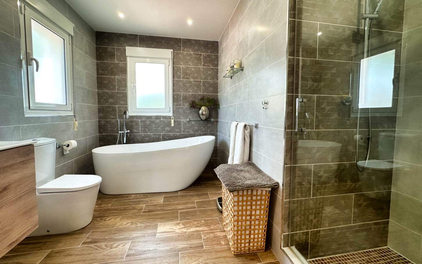 4 bedroom Villa for sale in Calpe / Calp with garage - € 995,000 (Ref: 9293360)