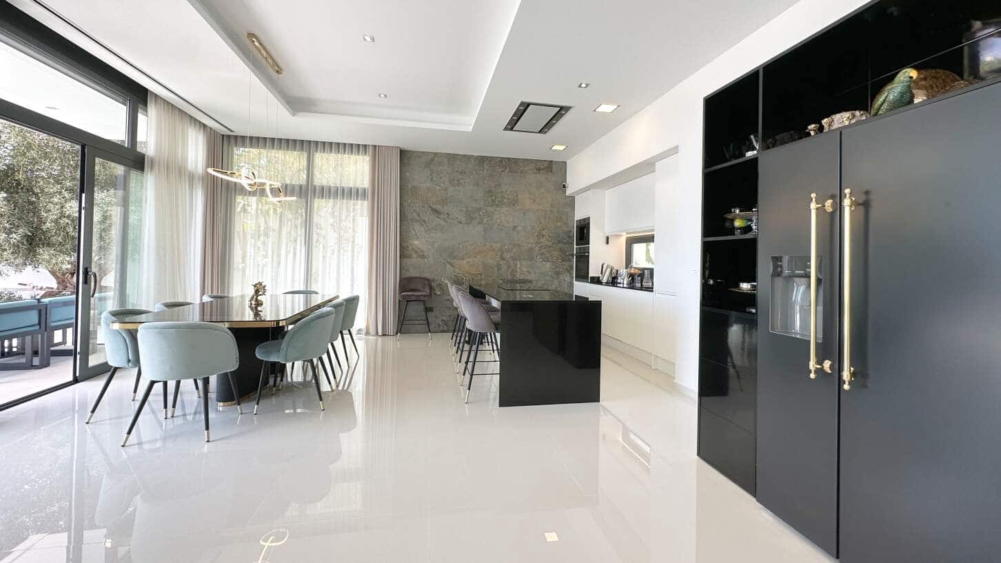 5 quarto Moradia para venda em Finestrat com piscina garagem - 2 000 000 € (Ref: 9293362)