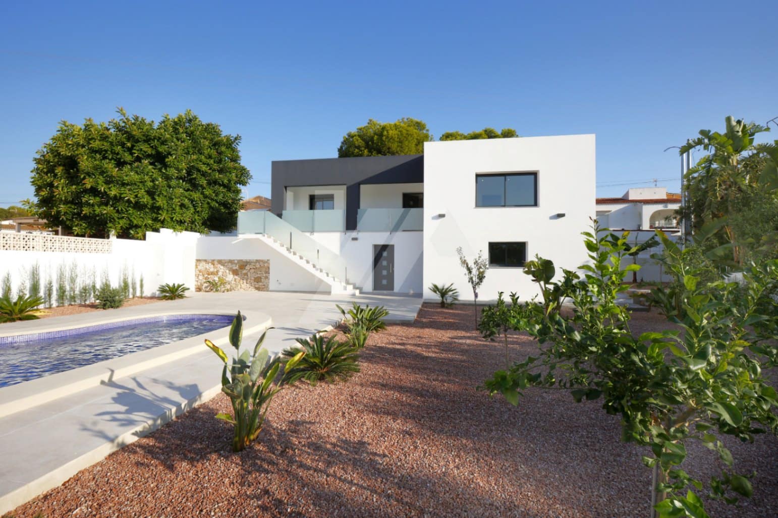 2 bedroom Villa for sale in Calpe / Calp with pool garage - € 840,000 (Ref: 9319887)