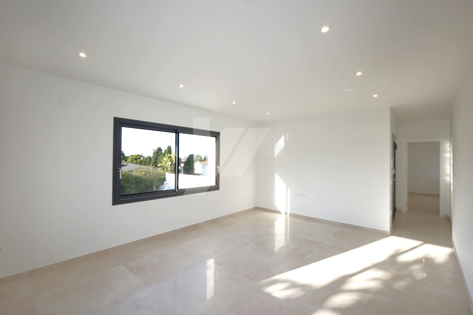2 bedroom Villa for sale in Calpe / Calp with pool garage - € 840,000 (Ref: 9319887)