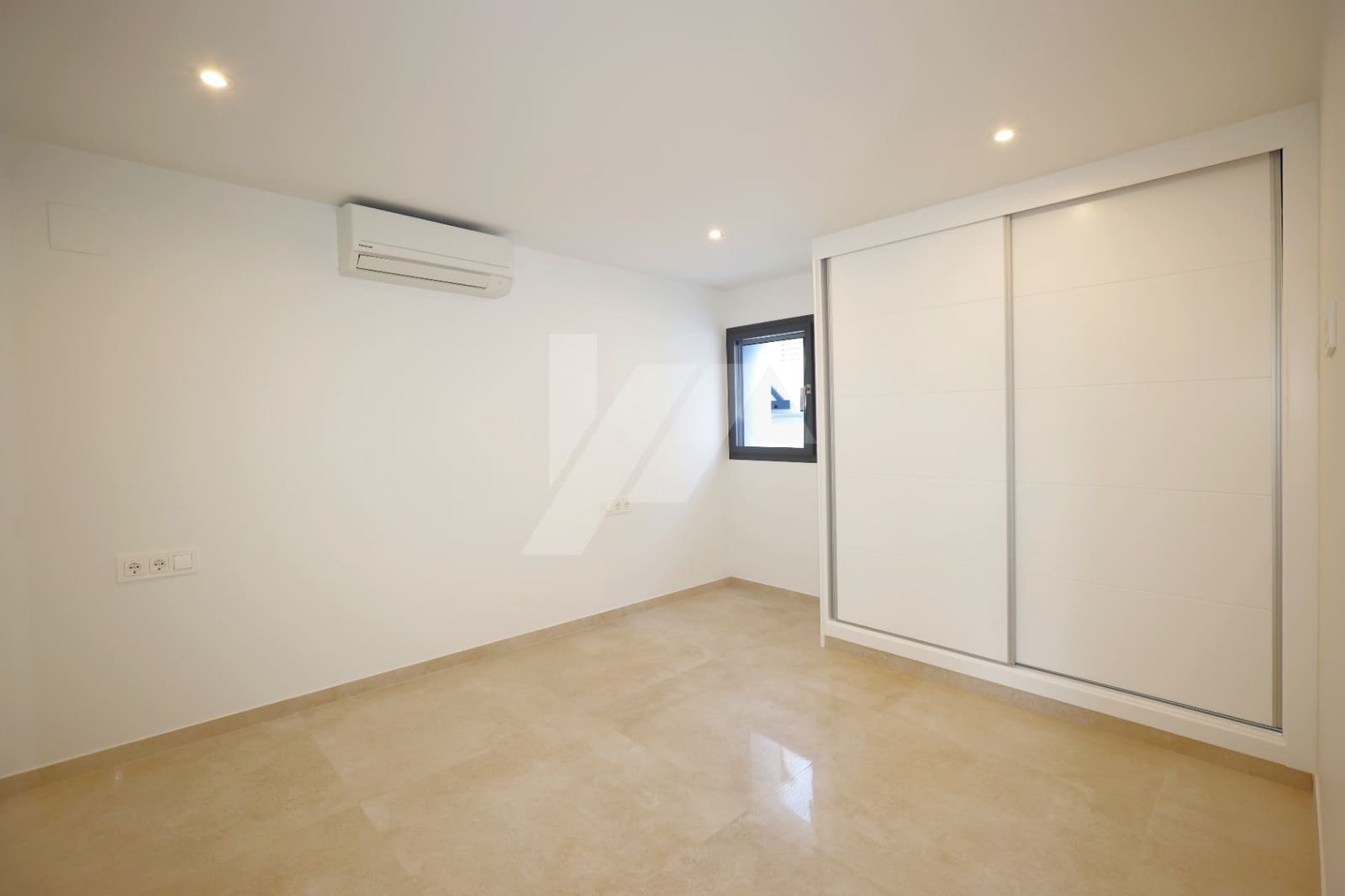 2 bedroom Villa for sale in Calpe / Calp with pool garage - € 840,000 (Ref: 9319887)