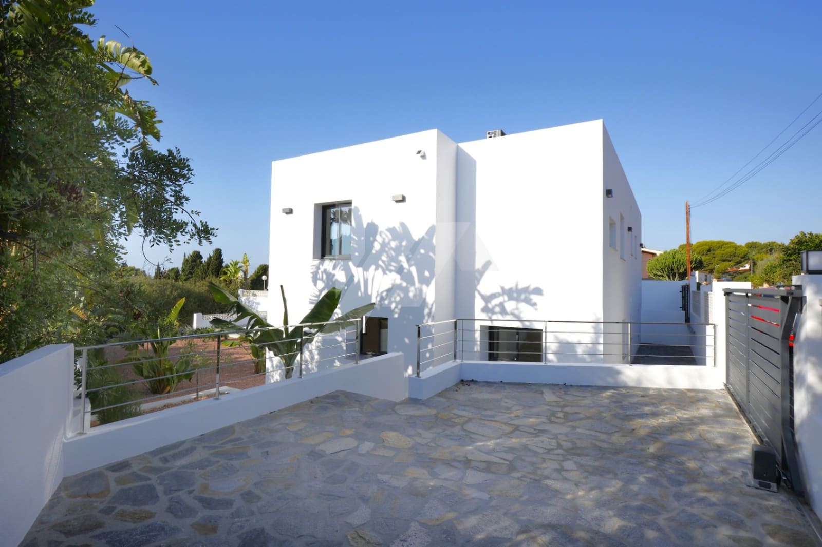 2 bedroom Villa for sale in Calpe / Calp with pool garage - € 840,000 (Ref: 9319887)