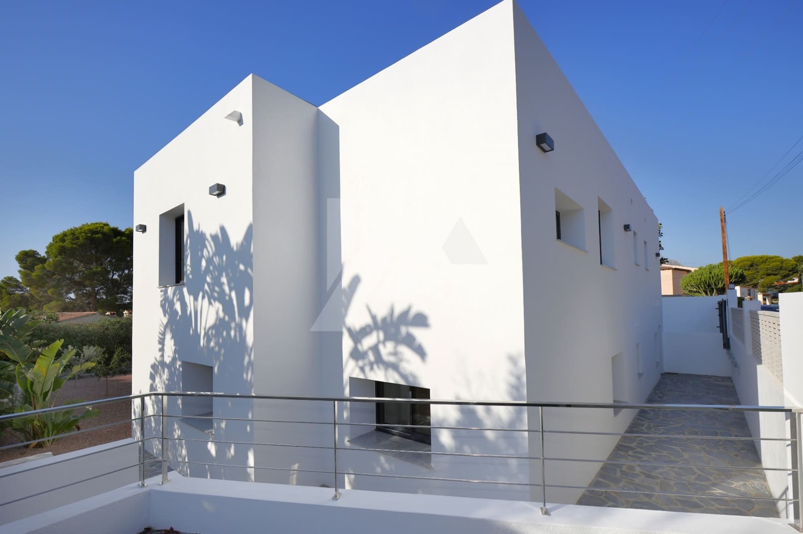 2 bedroom Villa for sale in Calpe / Calp with pool garage - € 840,000 (Ref: 9319887)