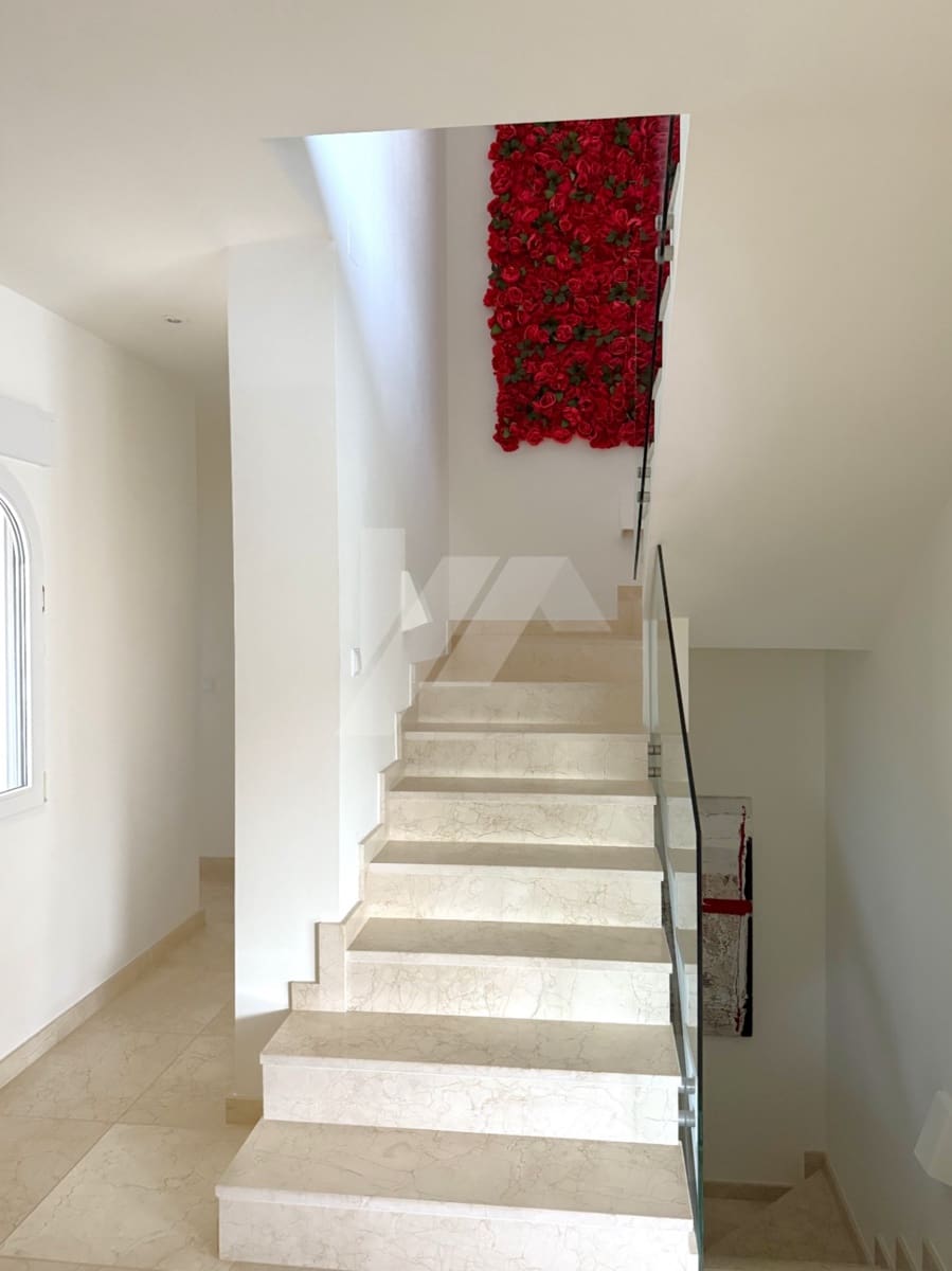 4 slaapkamer Villa te koop in Moraira met zwembad garage - € 1.850.000 (Ref: 9345725)