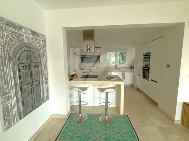 4 slaapkamer Villa te koop in El Portet - Pla de Mar, Teulada-Moraira met zwembad garage - € 1.850.000 (Ref: 9345725)