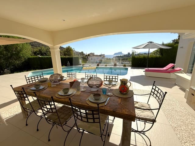 4 slaapkamer Villa te koop in El Portet - Pla de Mar, Teulada-Moraira met zwembad garage - € 1.850.000 (Ref: 9345725)