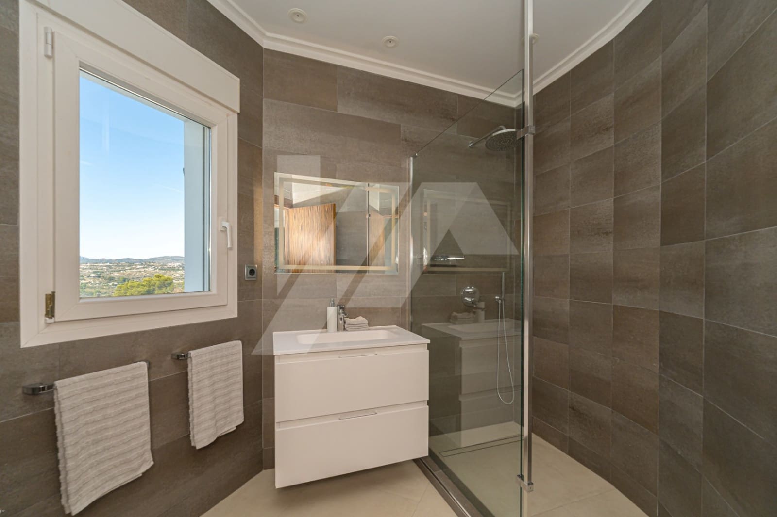 5 slaapkamer Villa te koop in Moraira met zwembad garage - € 2.495.000 (Ref: 9352152)