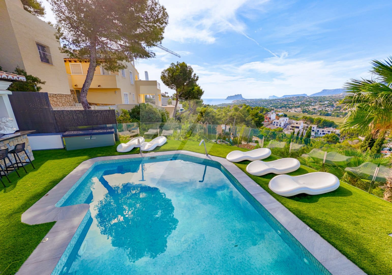 5 slaapkamer Villa te koop in Moraira met zwembad garage - € 2.495.000 (Ref: 9352152)